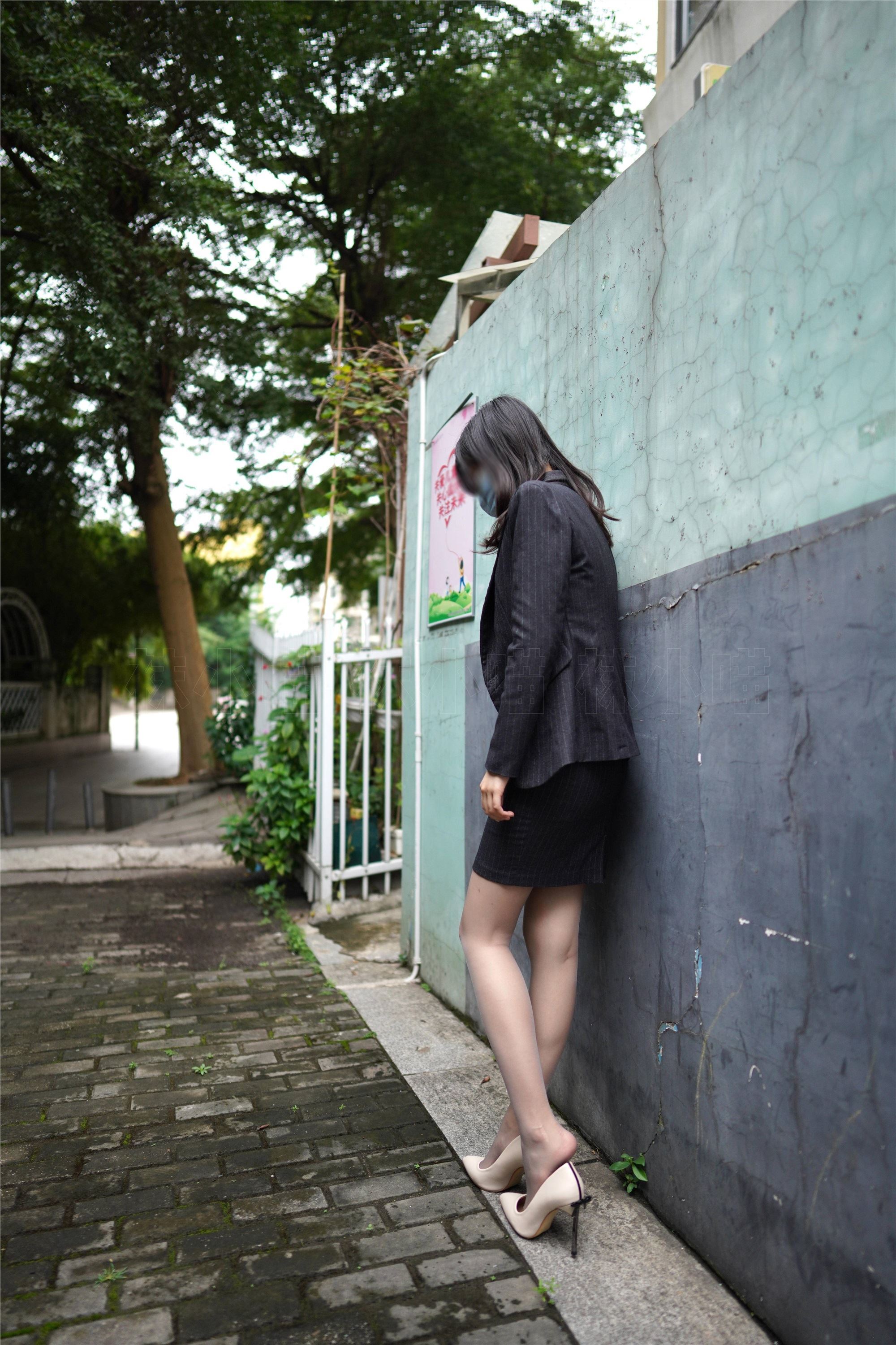 kittyWawa袜小喵  KT240 请保持1米以上距离